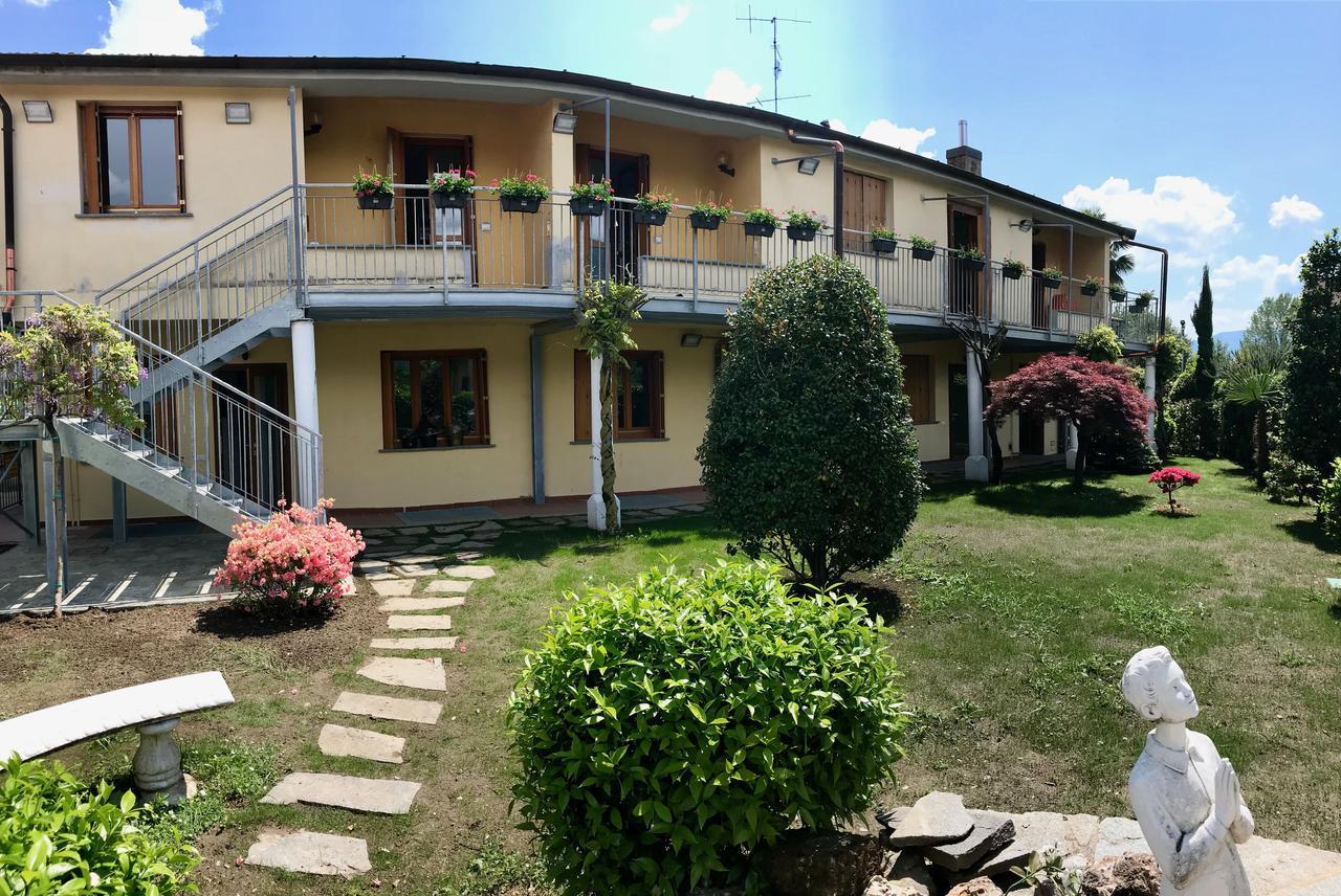 Ostello Casa Emmaus Maccagno Eksteriør bilde