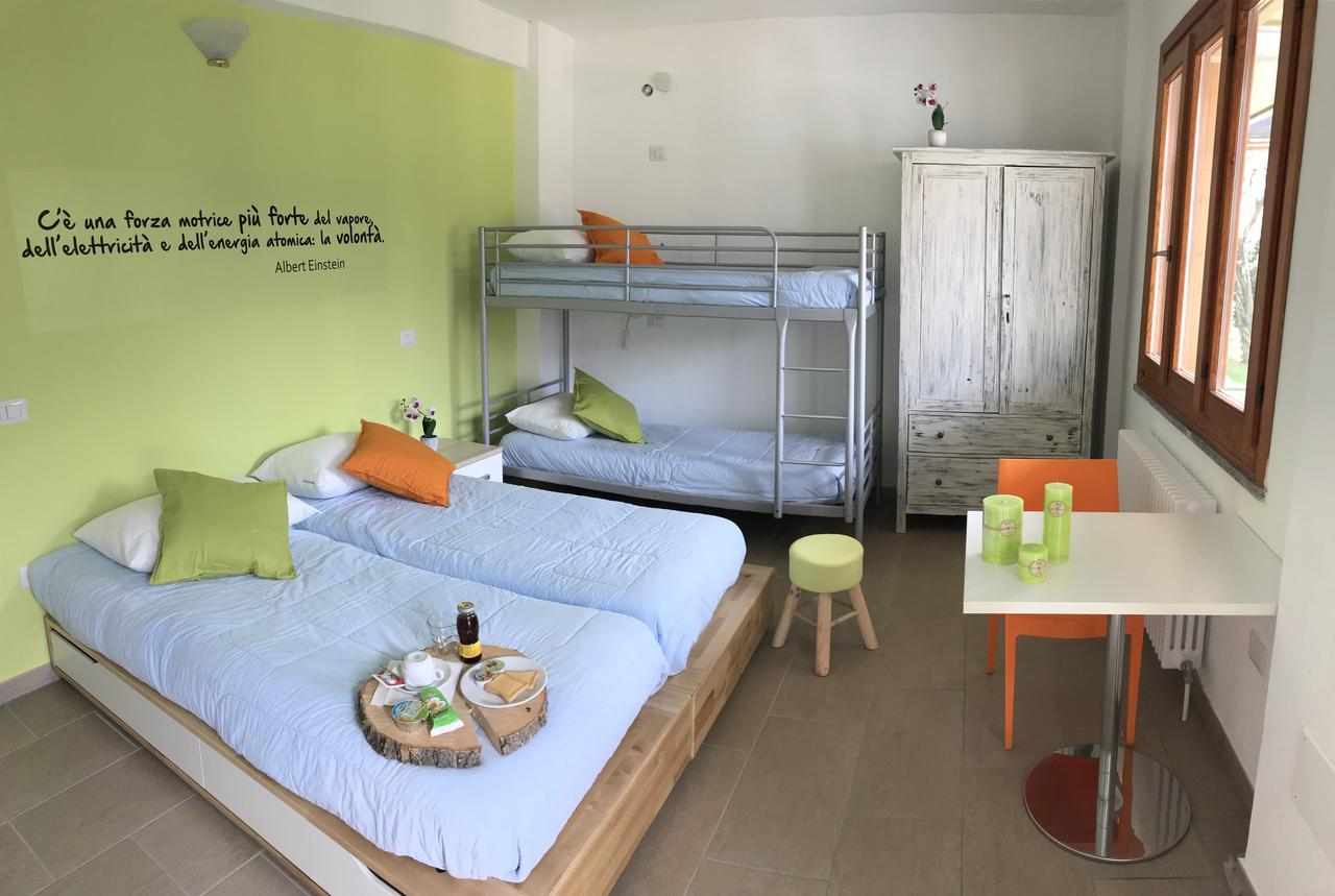 Ostello Casa Emmaus Maccagno Eksteriør bilde